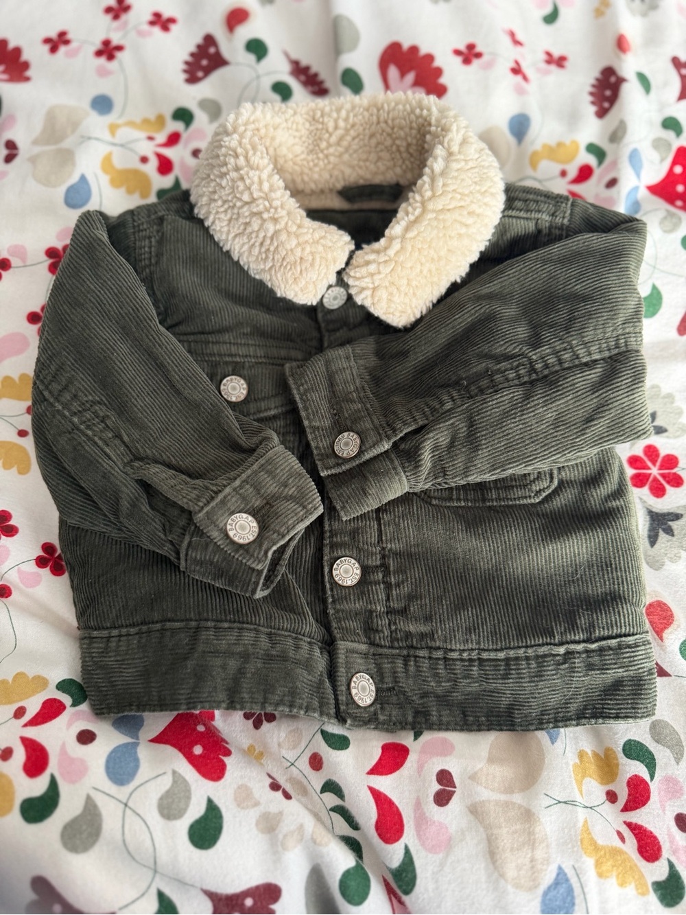 GAP Kids Olive Green Corduroy Jacket with Cream Sherpa Collar